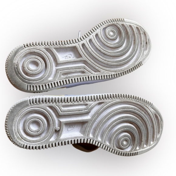 Nike AF1 - Picture 6 of 7